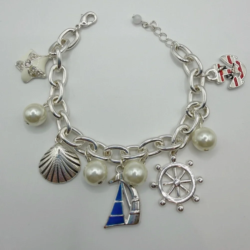 Avon Set Sail Nautical Charm Bracelet